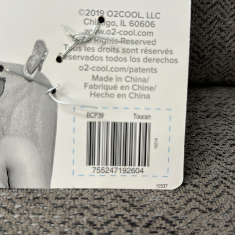NEW 2 Sets of  Toucan Bird Boca Towel  Clips SHIPPING DISCOUNT! - Picture 4 of 4